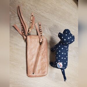 Free People Vegan Wallet Distressed + Vs DOG